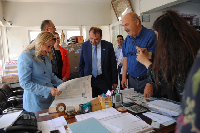 İYİ Parti Isparta Milletvekili Adayı Dr. Aylin Cesur Eğirdir'de seçmenle buluştu